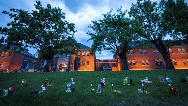 Kanada’da 160 isimsiz çocuk mezarı daha bulundu